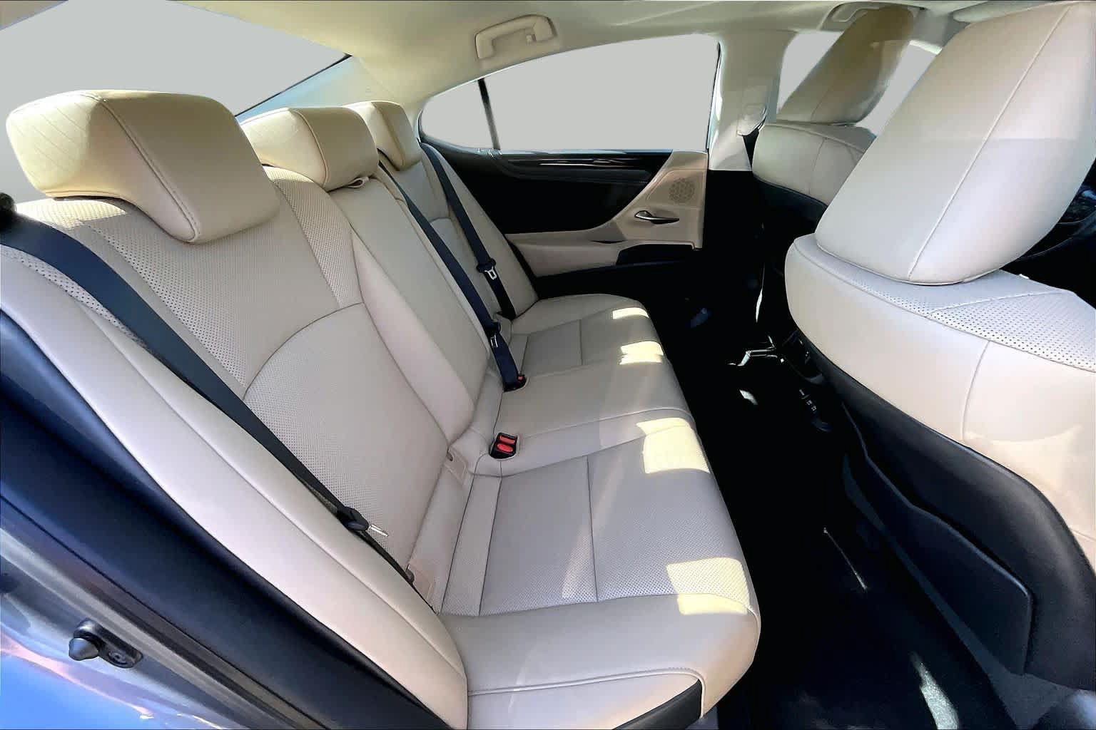 Used 2021 Lexus ES 350 w/ Premium Package FWD image 20