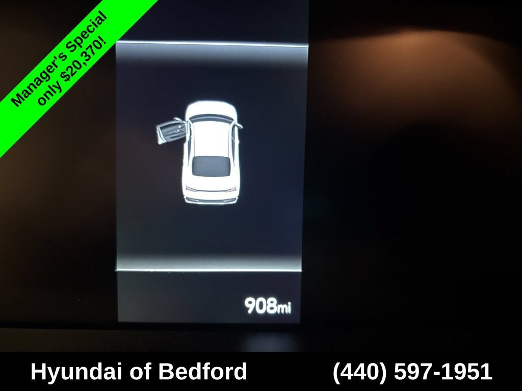 Certified 2026 Hyundai Elantra Sport w/ Cargo Package FWD image 14
