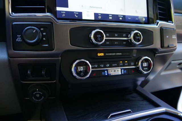 Used 2022 Ford F250 Limited image 27