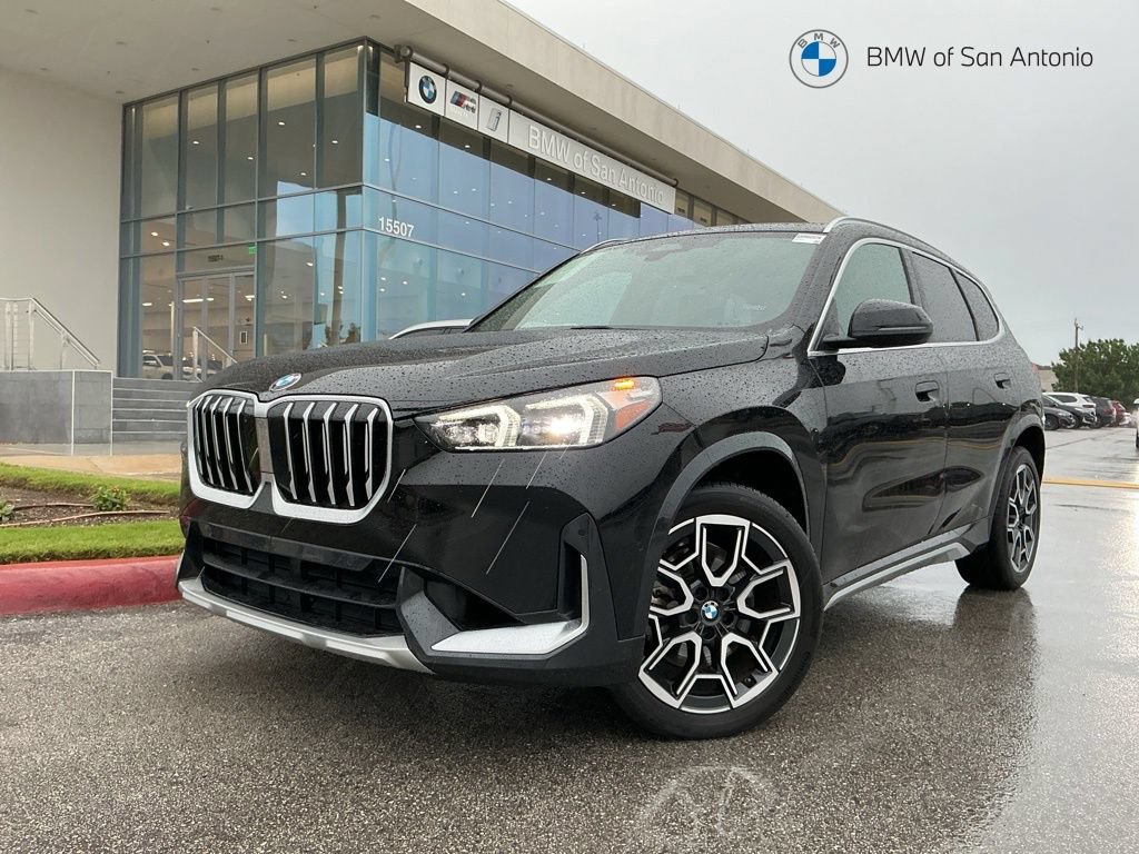 Certified 2025 BMW X1 xDrive28i w/ Convenience Package AWD/4WD image 1