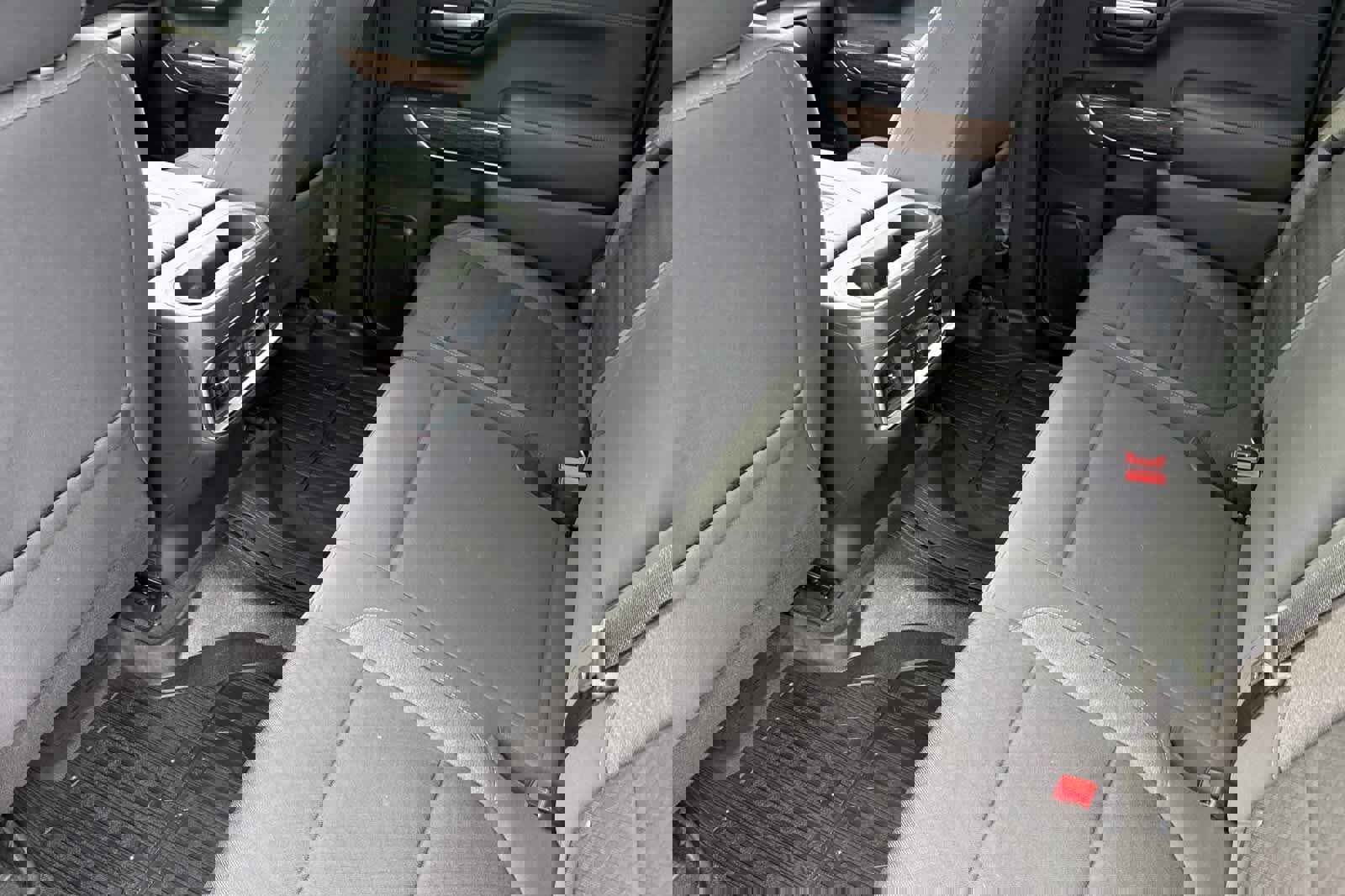 Used 2021 GMC Sierra 1500 Elevation image 4