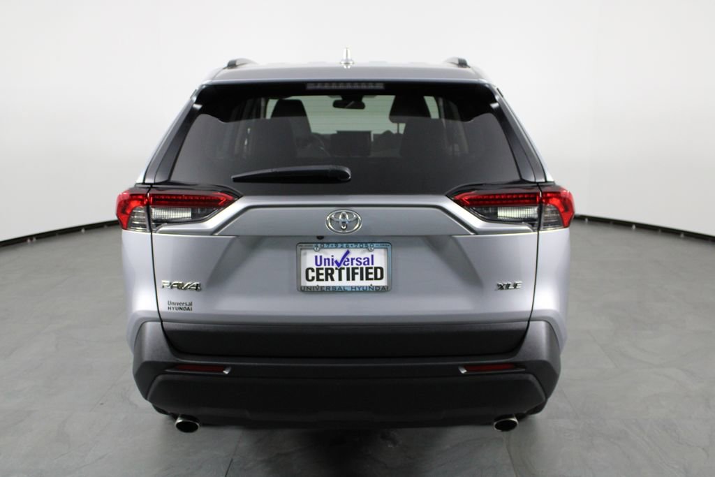 Used 2024 Toyota RAV4 XLE Premium image 8