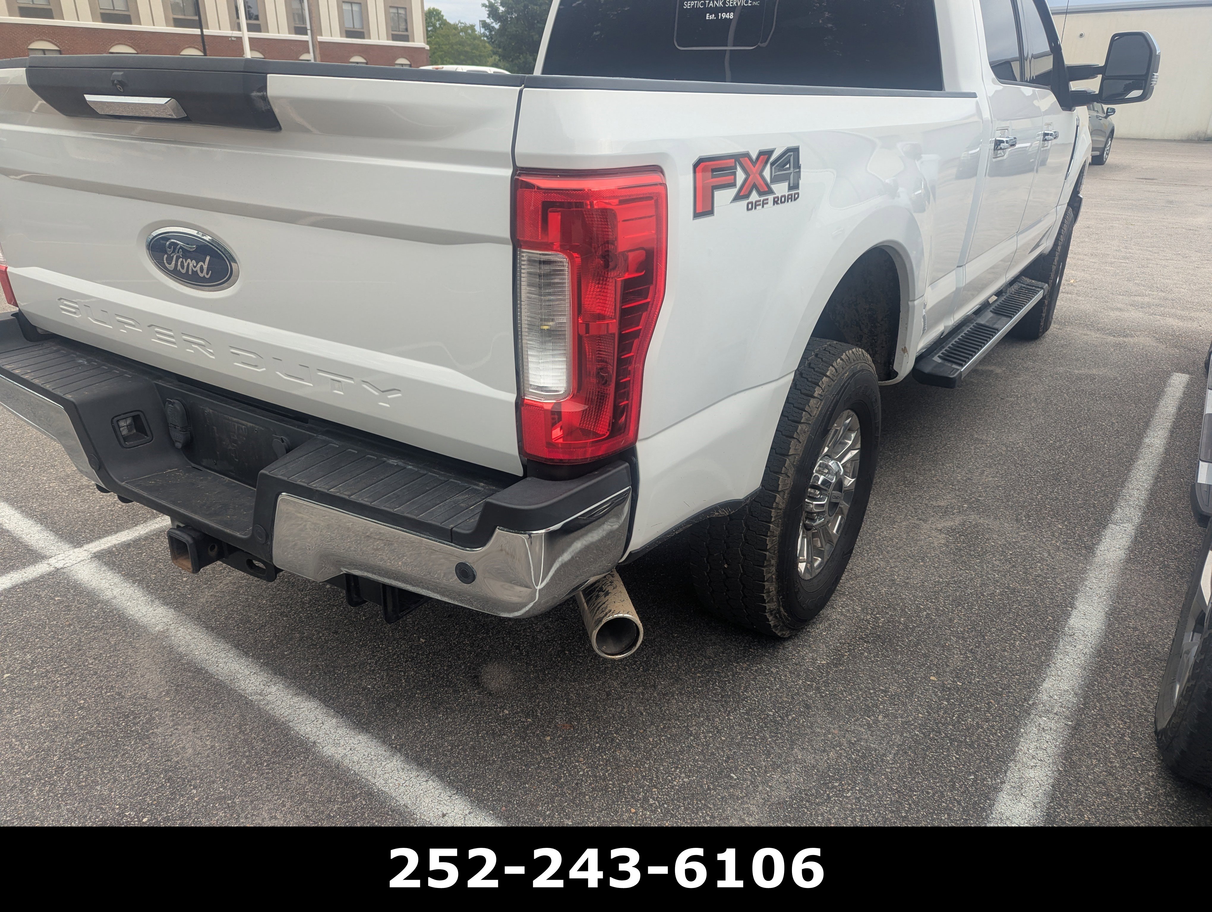 Used 2018 Ford F250 XLT w/ XLT Premium Package AWD/4WD image 4