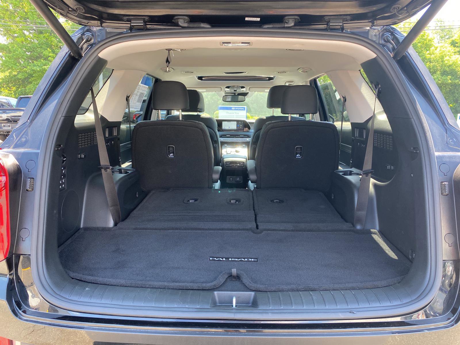 Used 2022 Hyundai Palisade SEL w/ Premium Package image 28