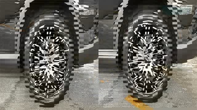 Certified 2025 Mercedes-Benz GLC 300 4MATIC image 11