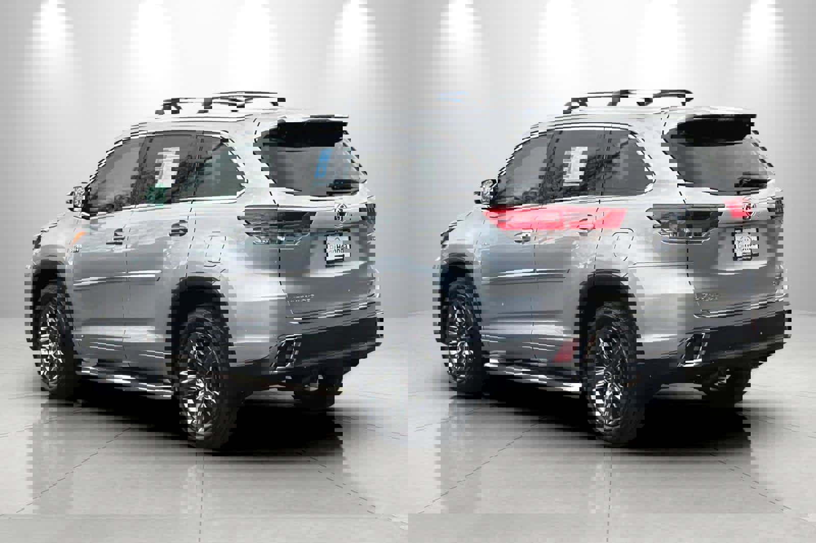 Used 2018 Toyota Highlander Limited Platinum w/ Carpet Mat Package (TMS) image 6