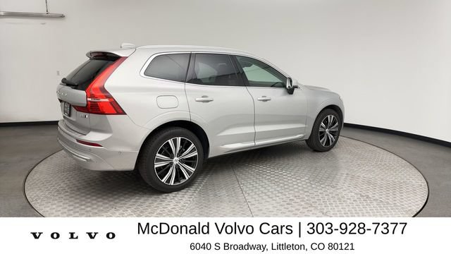Used 2023 Volvo XC60 B5 Plus w/ Climate Package AWD/4WD image 2