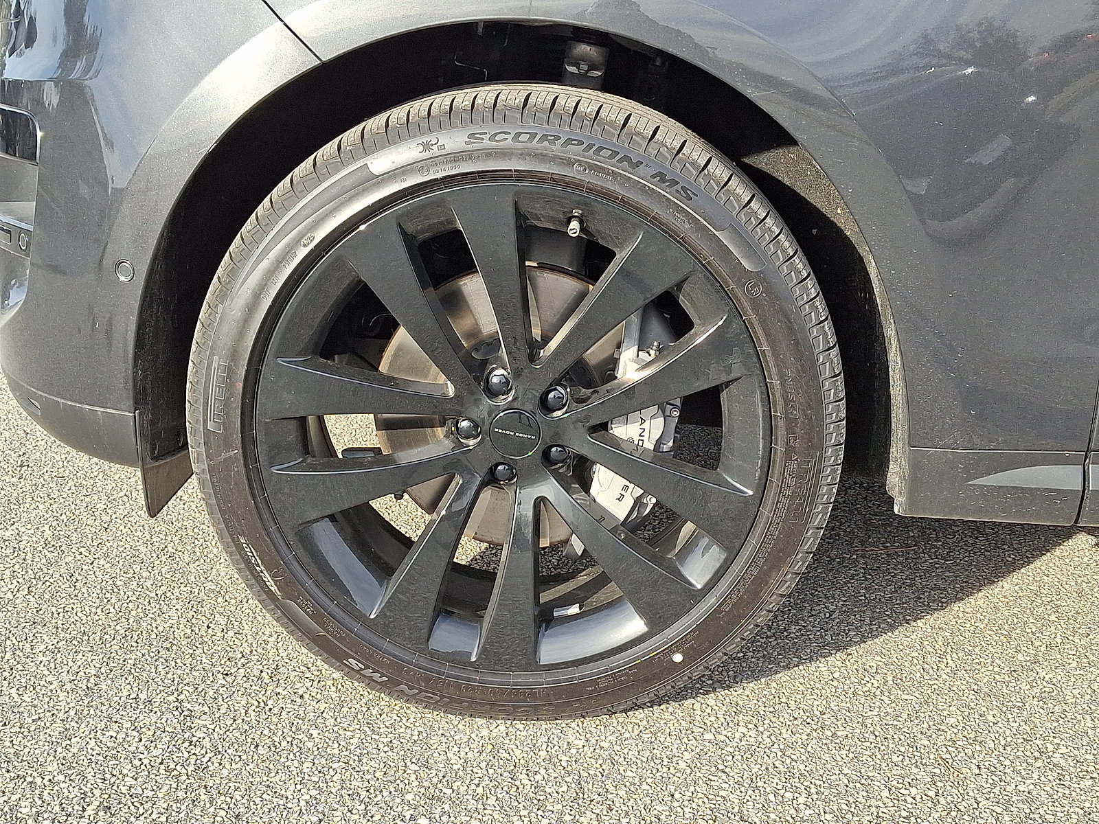 New 2026 Land Rover Range Rover Sport SE image 2