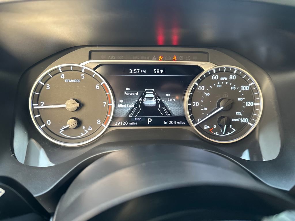 Used 2023 Nissan Rogue SV image 15