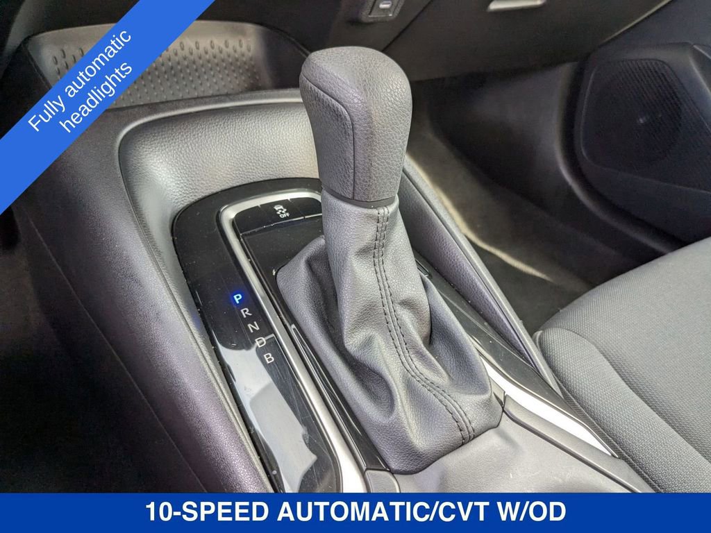 Used 2025 Toyota Corolla LE image 27