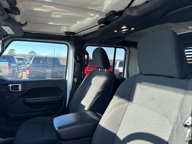 Used 2020 Jeep Gladiator Sport w/ Quick Order Package 24S image 20