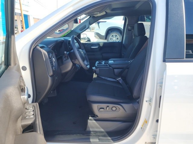 New 2026 Chevrolet Silverado 1500 Custom w/ Turbomax Blackout Package image 24