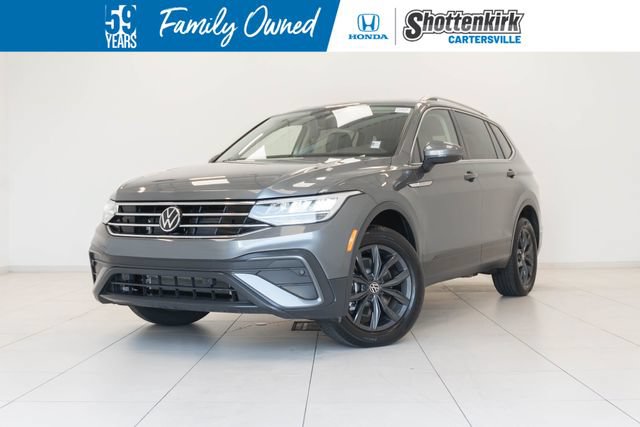 Used 2024 Volkswagen Tiguan SE FWD image 1