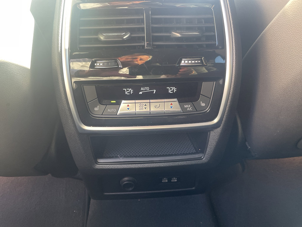Used 2025 BMW X5 xDrive40i w/ Climate Comfort Package image 20