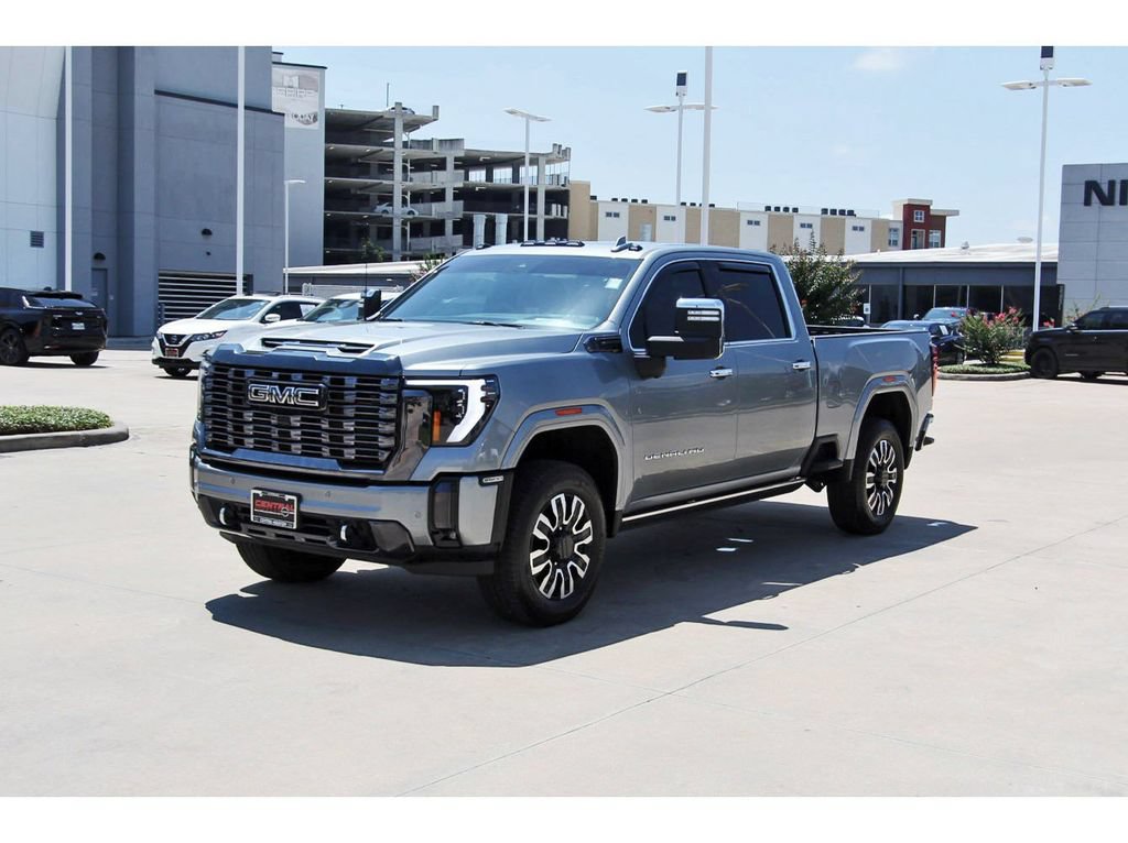 Used 2024 GMC Sierra 2500 Denali Ultimate w/ Snow Plow Prep/Camper Package AWD/4WD image 2