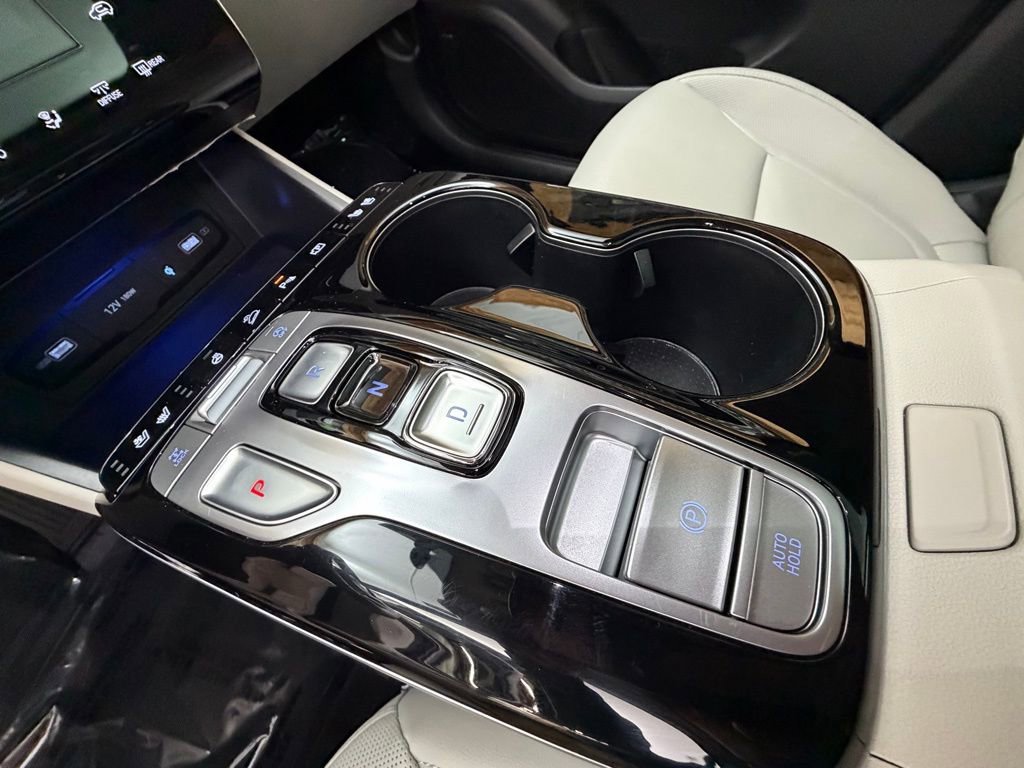 Used 2024 Hyundai Tucson Limited image 19