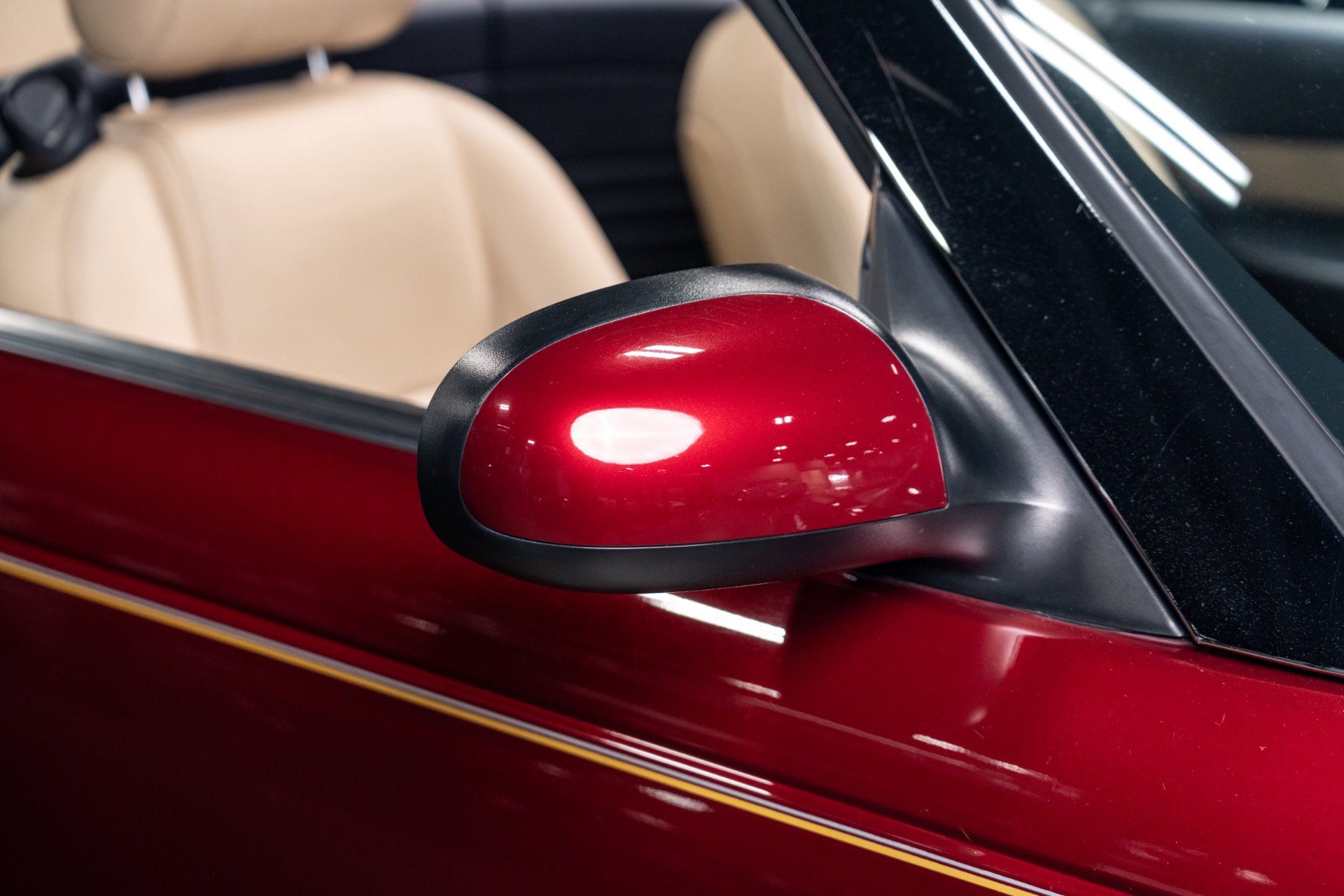 Used 2004 Ford Thunderbird Deluxe image 55