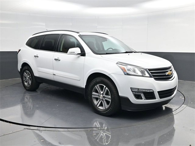 Used 2017 Chevrolet Traverse LT