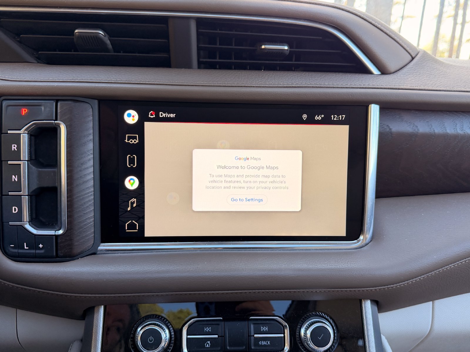 Used 2022 GMC Yukon Denali AWD/4WD image 4