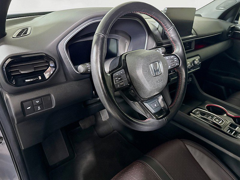 Used 2025 Honda Pilot Black Edition image 9