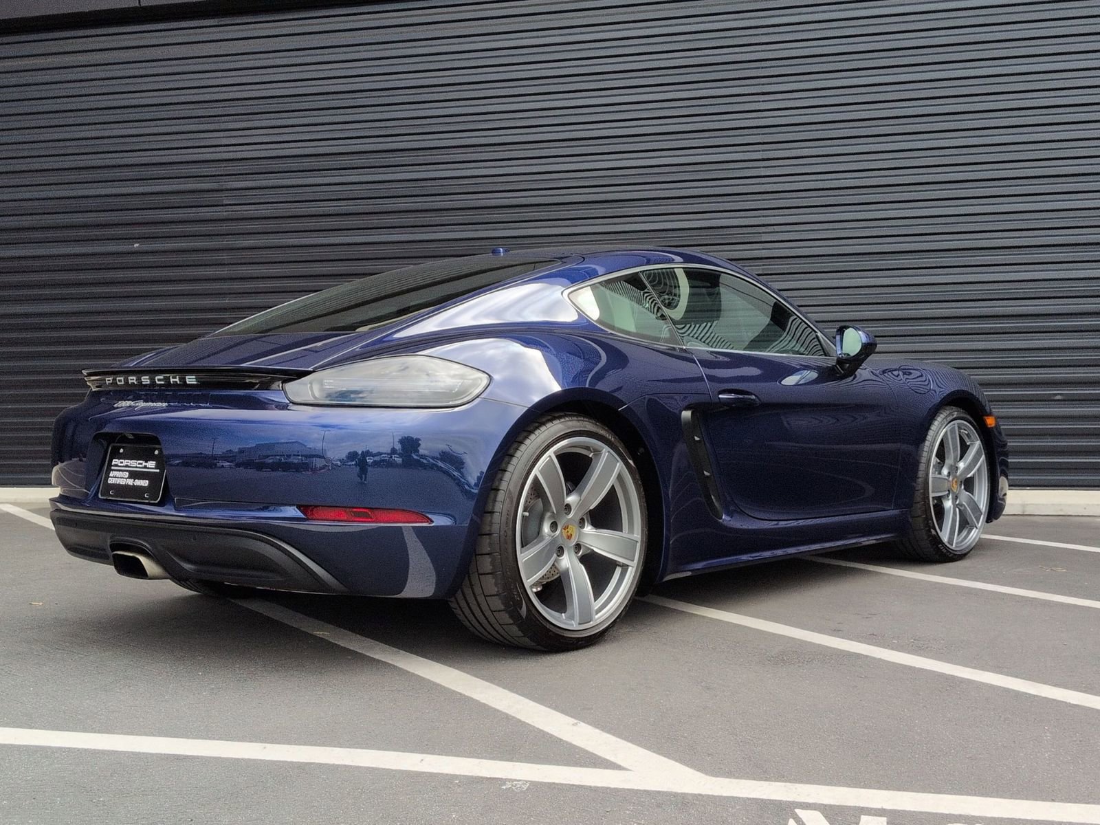 Certified 2025 Porsche 718 Cayman image 9