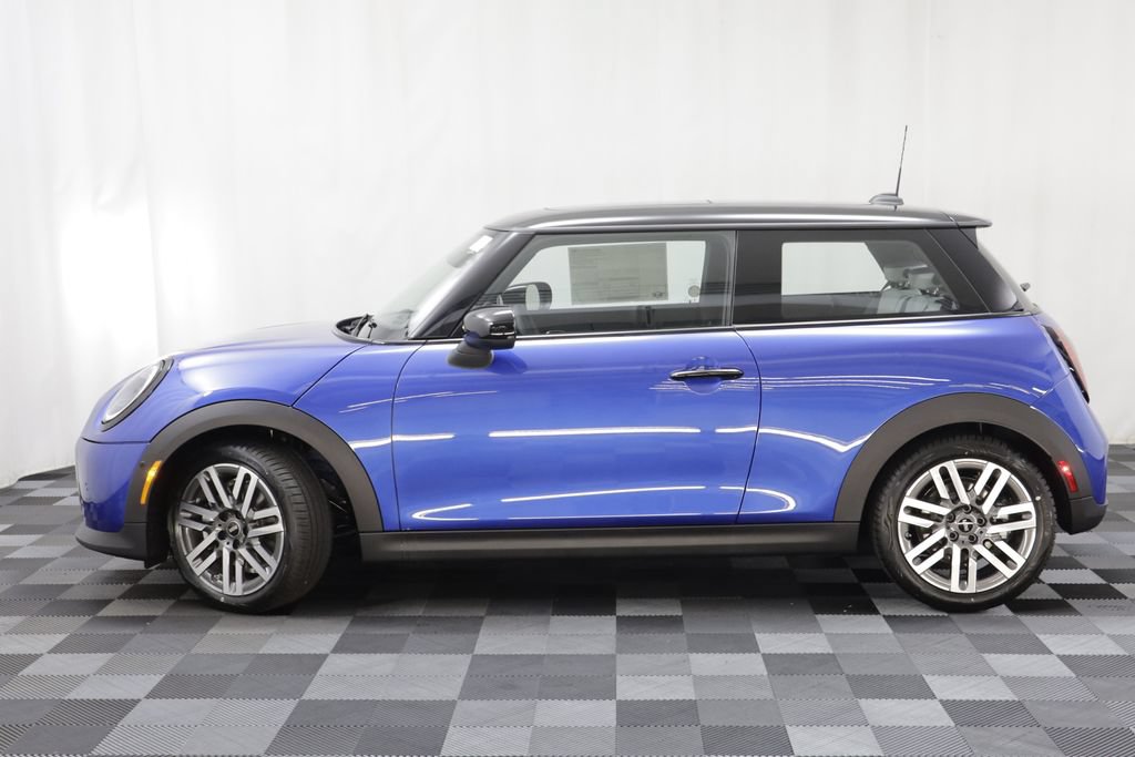 New 2026 MINI Cooper 2-Door Hardtop FWD image 5