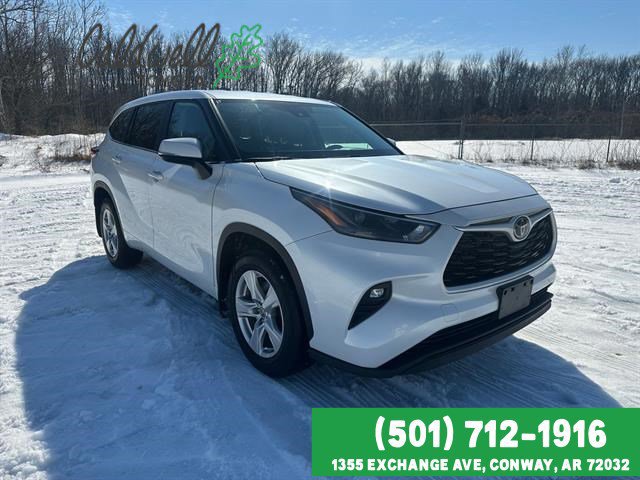Certified 2024 Toyota Highlander LE image 2