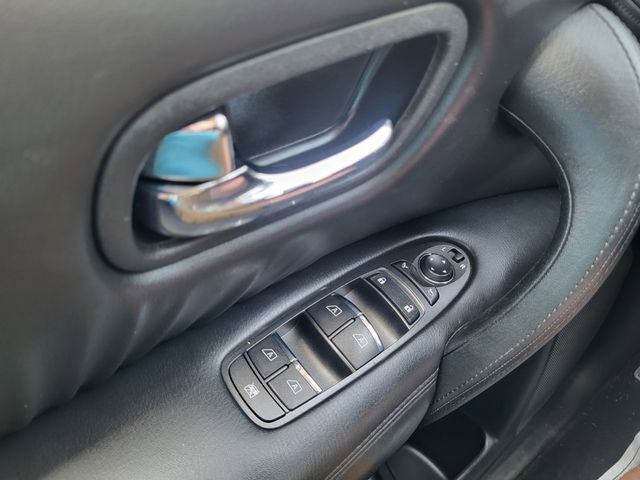 Used 2024 Nissan Armada SV RWD image 22