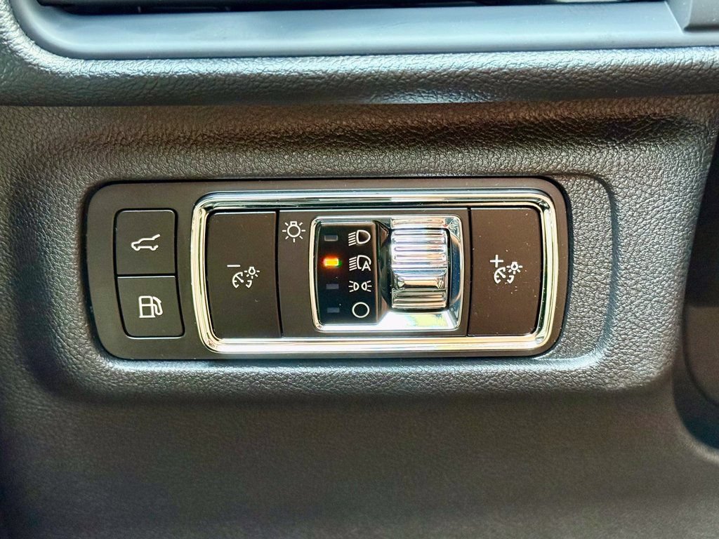New 2025 Lincoln Corsair Grand Touring AWD/4WD image 29