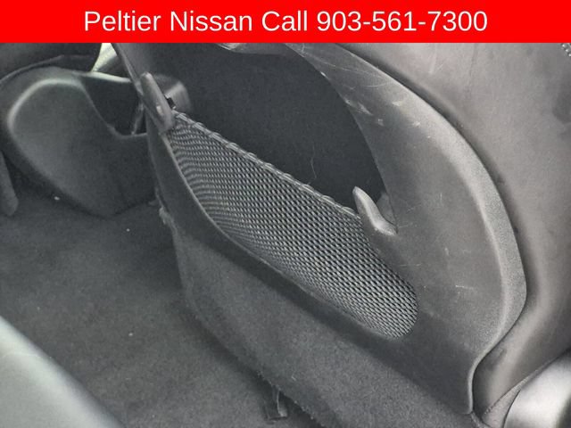 Used 2024 Chrysler Pacifica Limited FWD image 17
