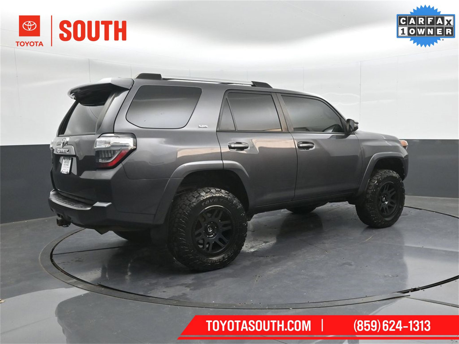 Used 2019 Toyota 4Runner SR5 Premium image 2