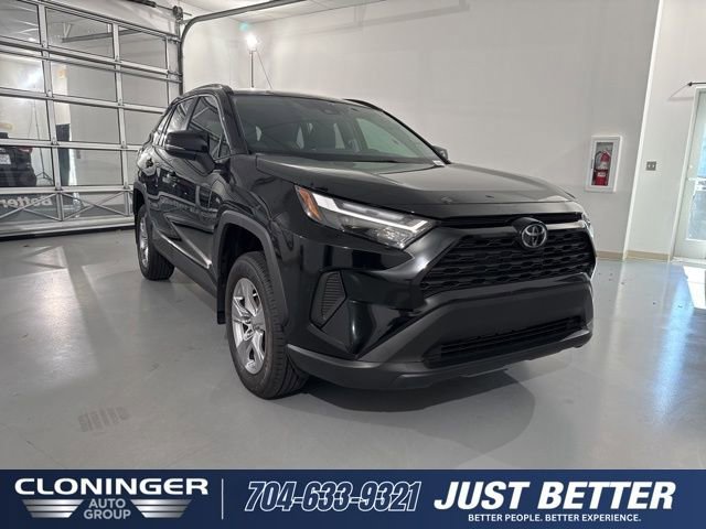 New 2025 Toyota RAV4 XLE
