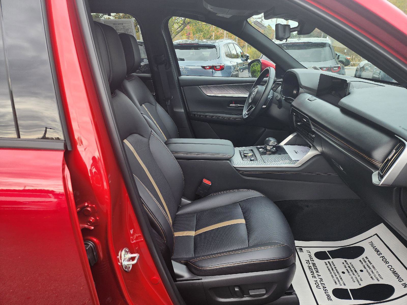 Certified 2025 MAZDA CX-90 3.3 Turbo S w/ Premium Package image 18