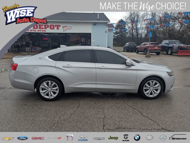 Used 2016 Chevrolet Impala LT w/ Convenience Package image 2
