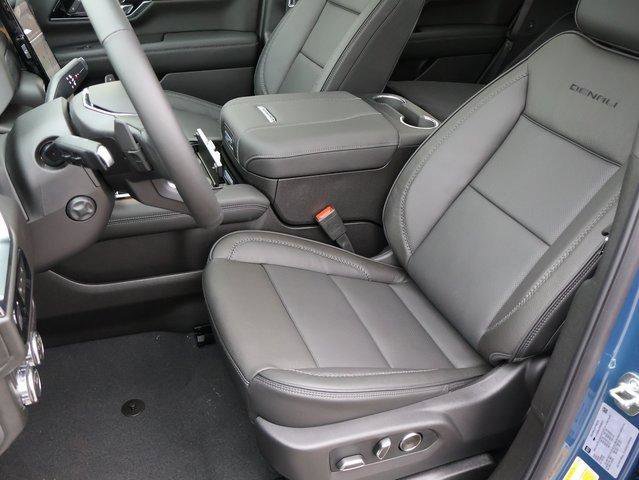 New 2026 GMC Yukon Denali w/ Sun & Power Step Package image 42