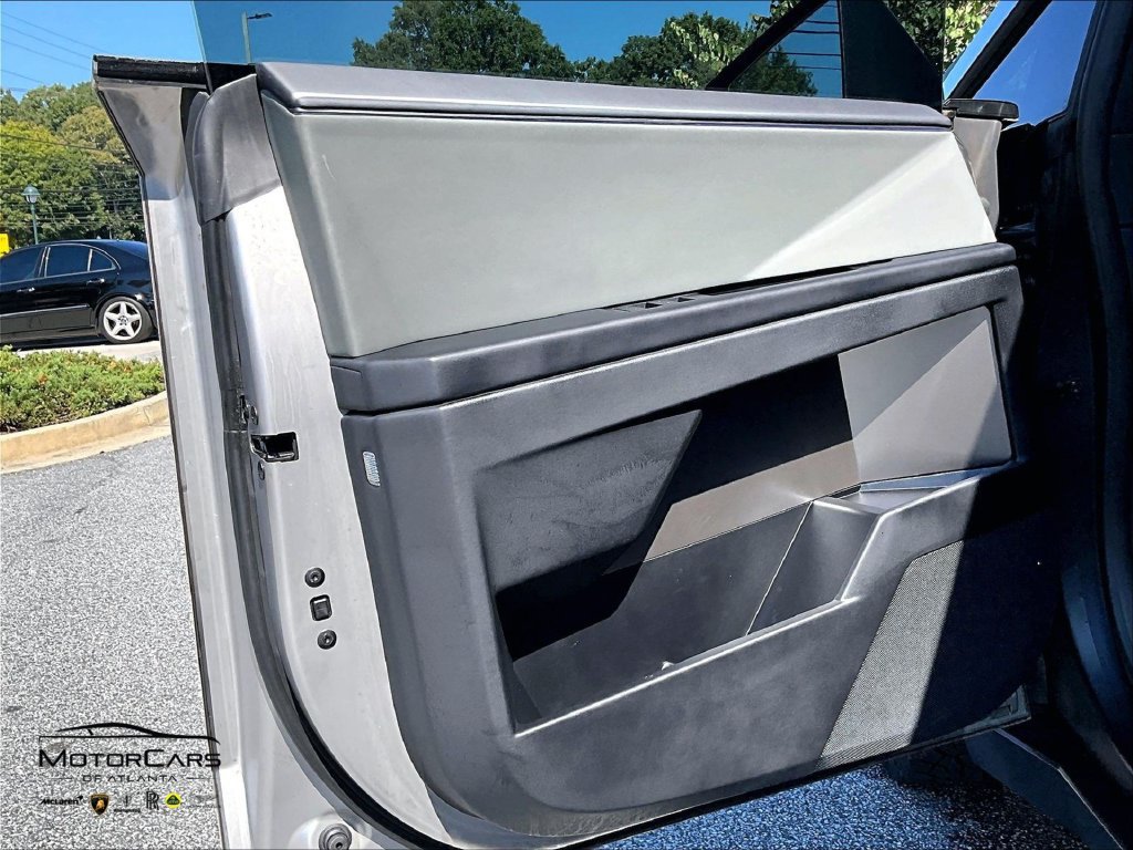 Used 2024 Tesla Cybertruck AWD Crew Cab image 21
