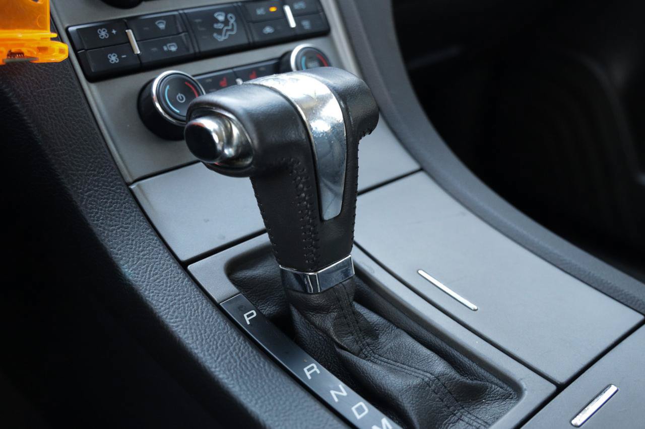 Used 2012 Ford Taurus SEL FWD image 34