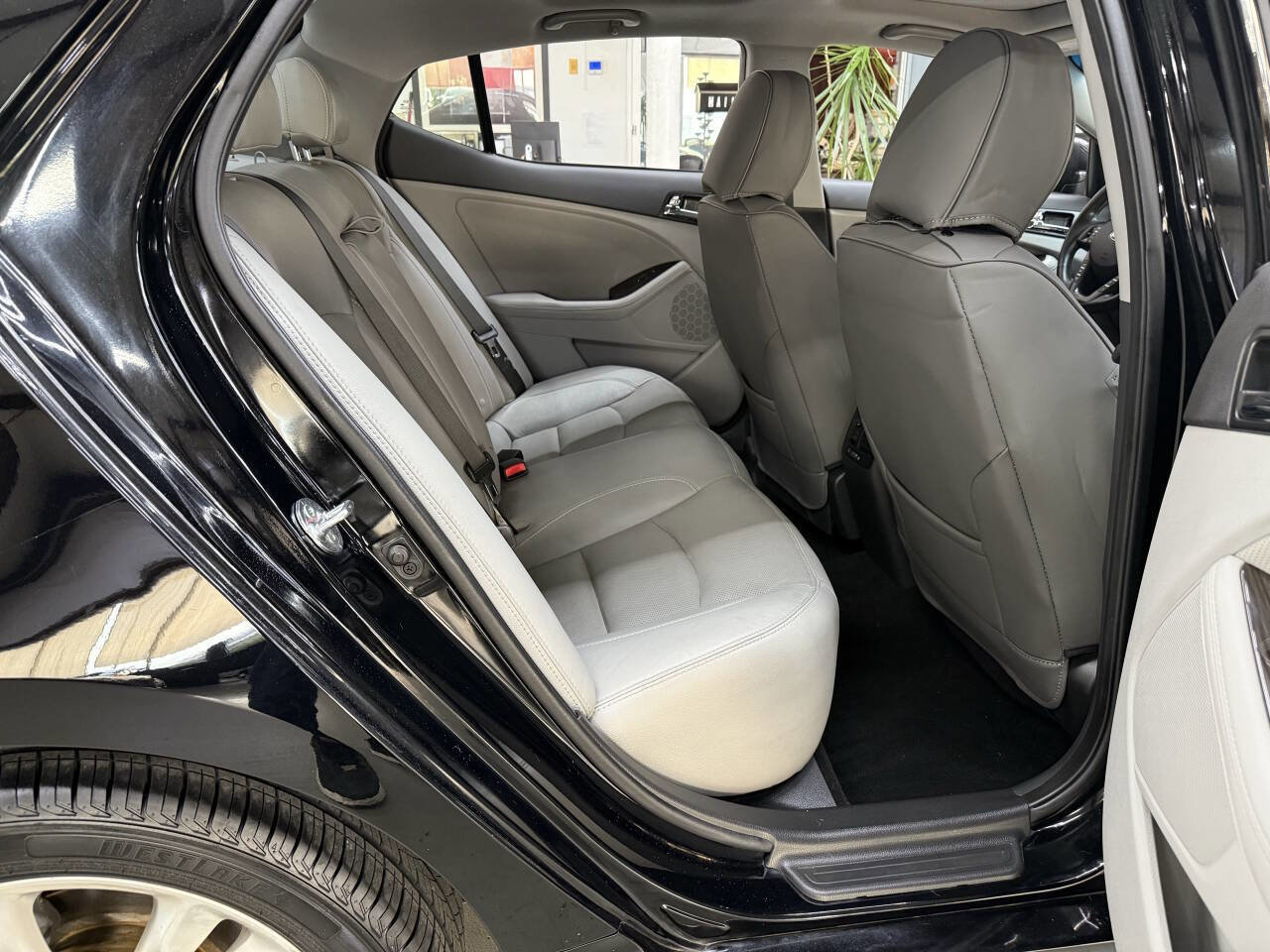 Used 2013 Kia Optima EX w/ Premium Pkg image 15