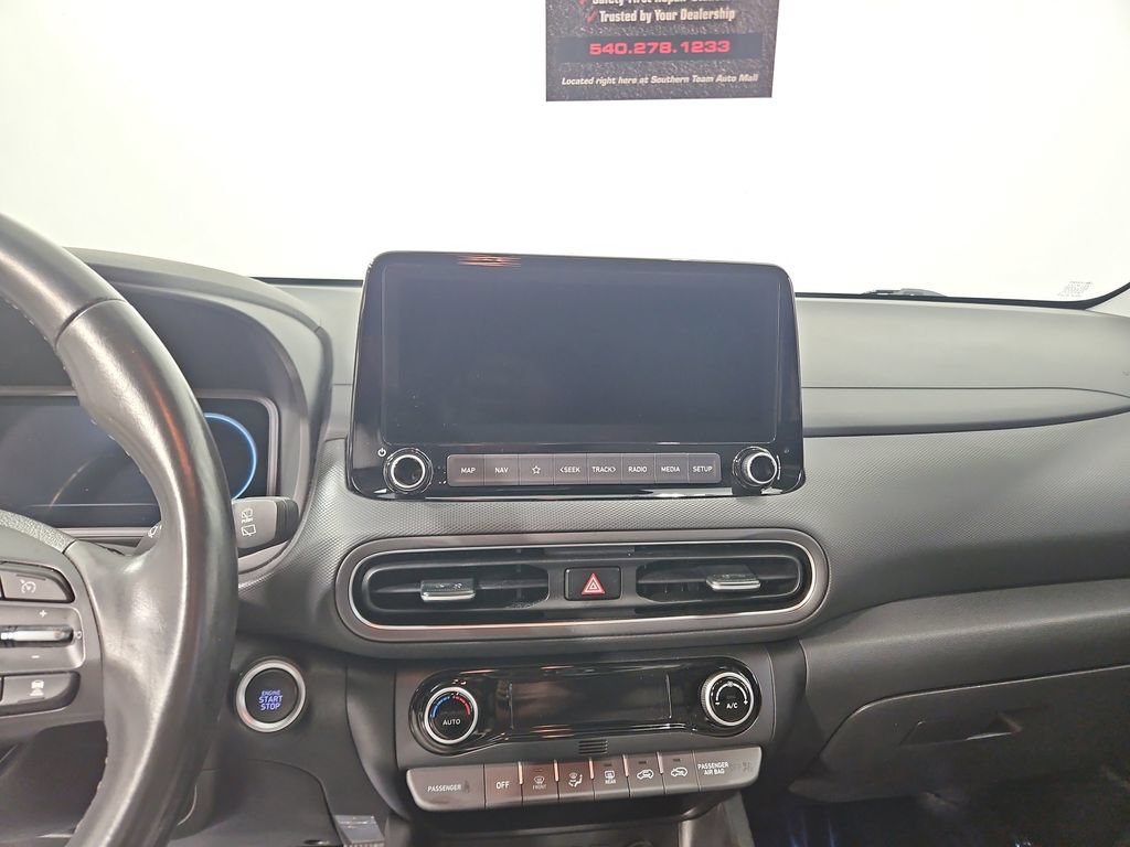 Used 2023 Hyundai Kona Limited w/ Cargo Package FWD image 19