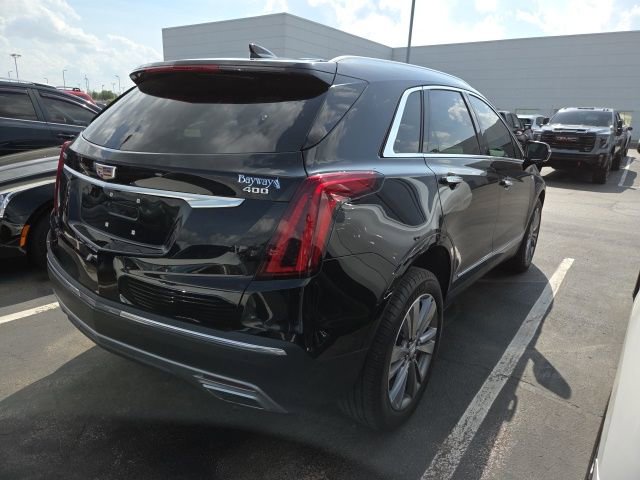 Used 2024 Cadillac XT5 Premium Luxury image 3