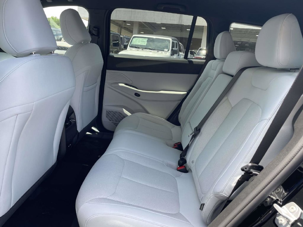 New 2026 Jeep Cherokee Laredo AWD/4WD image 20