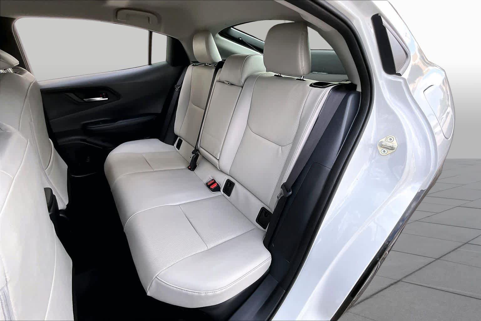 Used 2024 Toyota Prius Limited FWD image 21