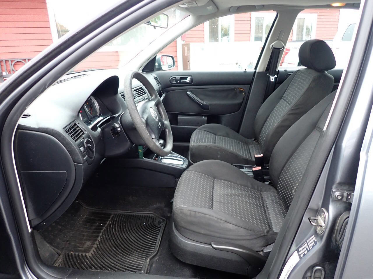 Used 2005 Volkswagen Jetta GL FWD image 8