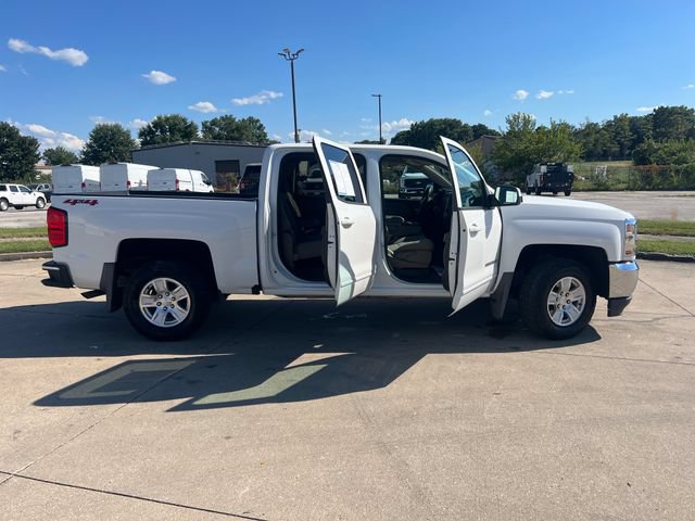 Used 2018 Chevrolet Silverado 1500 LT w/ All Star Edition AWD/4WD image 10