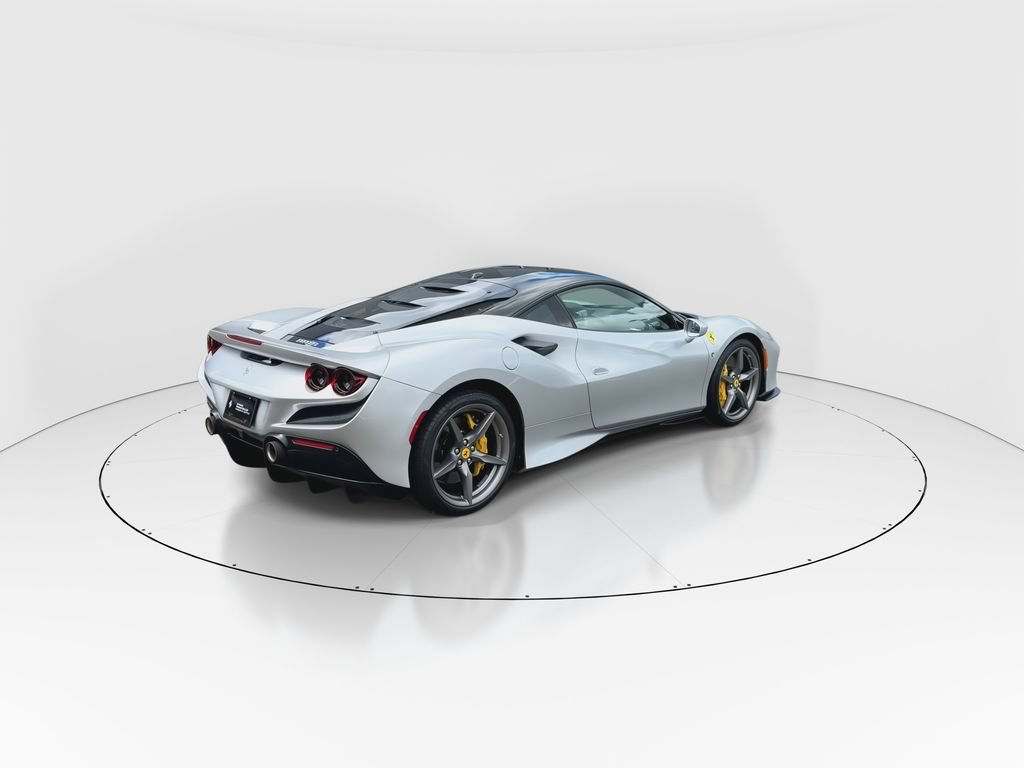 Certified 2022 Ferrari F8 Tributo RWD image 8