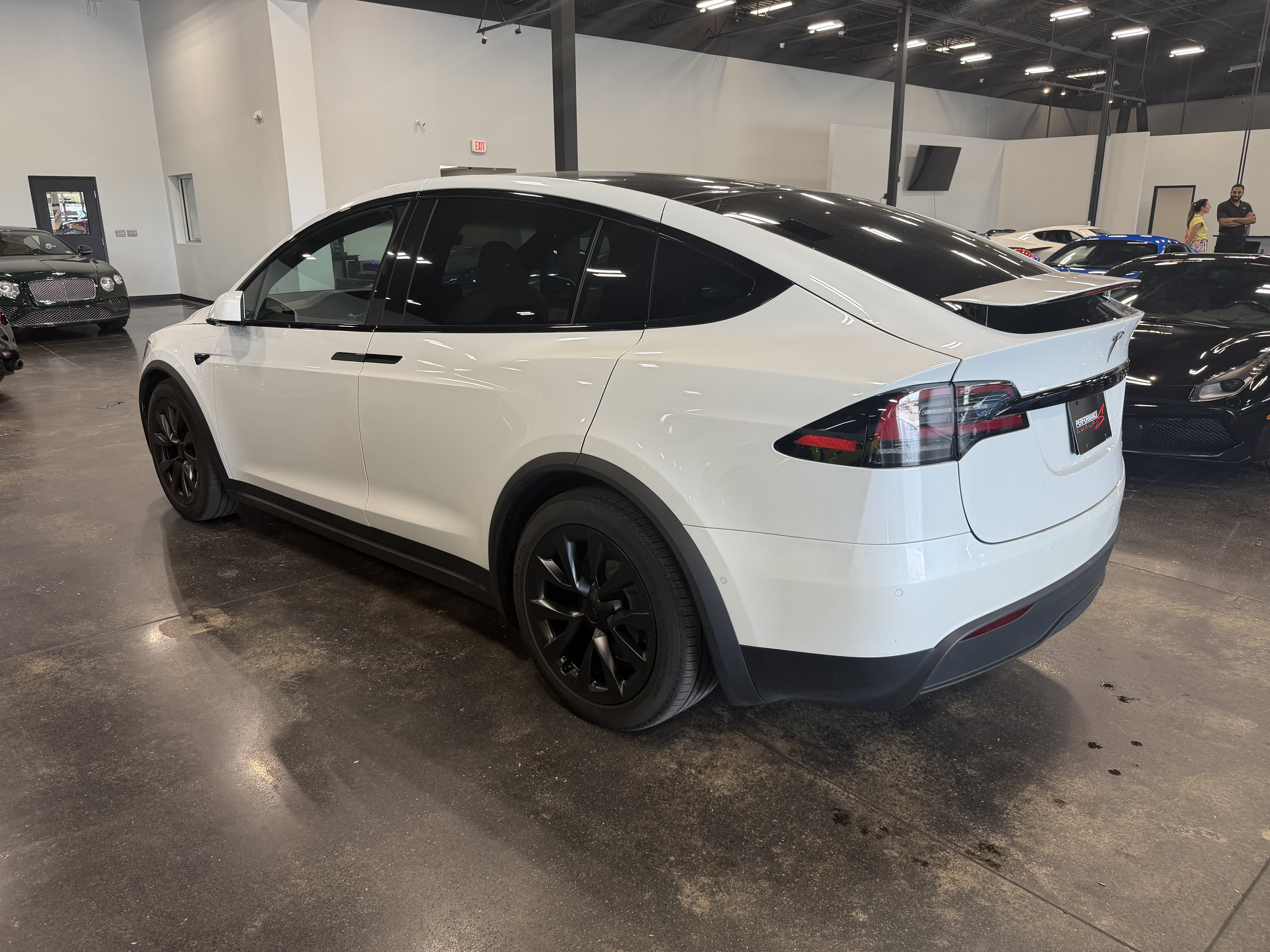Used 2022 Tesla Model X Plaid AWD/4WD image 5