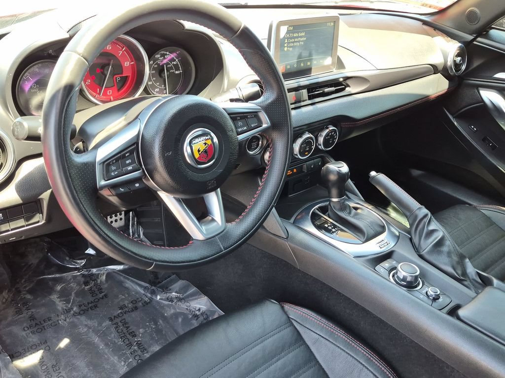 Used 2020 FIAT 124 Spider Abarth w/ Navigation & Sound Group RWD image 14