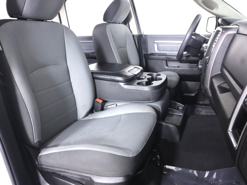 Used 2023 RAM 1500 Classic SLT AWD/4WD image 41