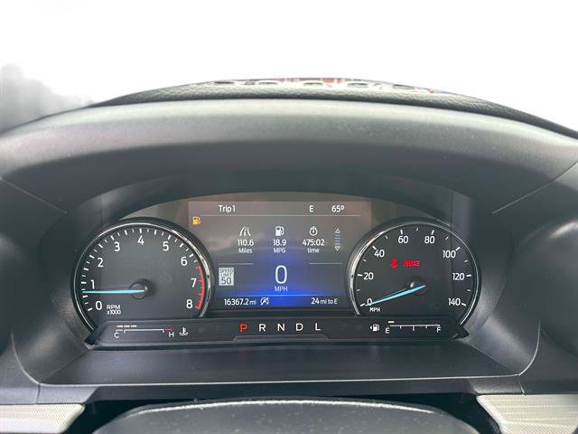 Used 2024 Ford Explorer XLT w/ Equipment Group 202A AWD/4WD image 17