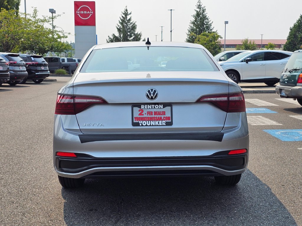 Used 2024 Volkswagen Jetta S FWD image 6